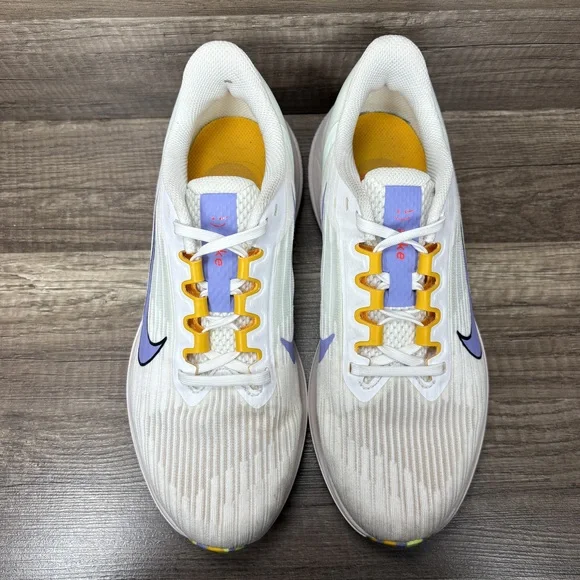 Nike Winflo 9 White Purple Green Womens US Size 8 DR8802-100 Running Shoes - Picture 7 of 9